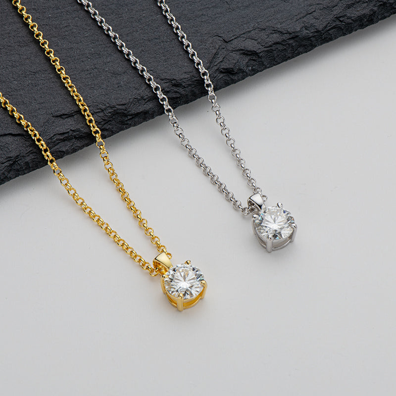 Heart Moissanite Necklace – Diamond-Like Sparkle, Elegant Gift for Her